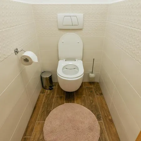 Mymara 7 Appartamento Bešeňová